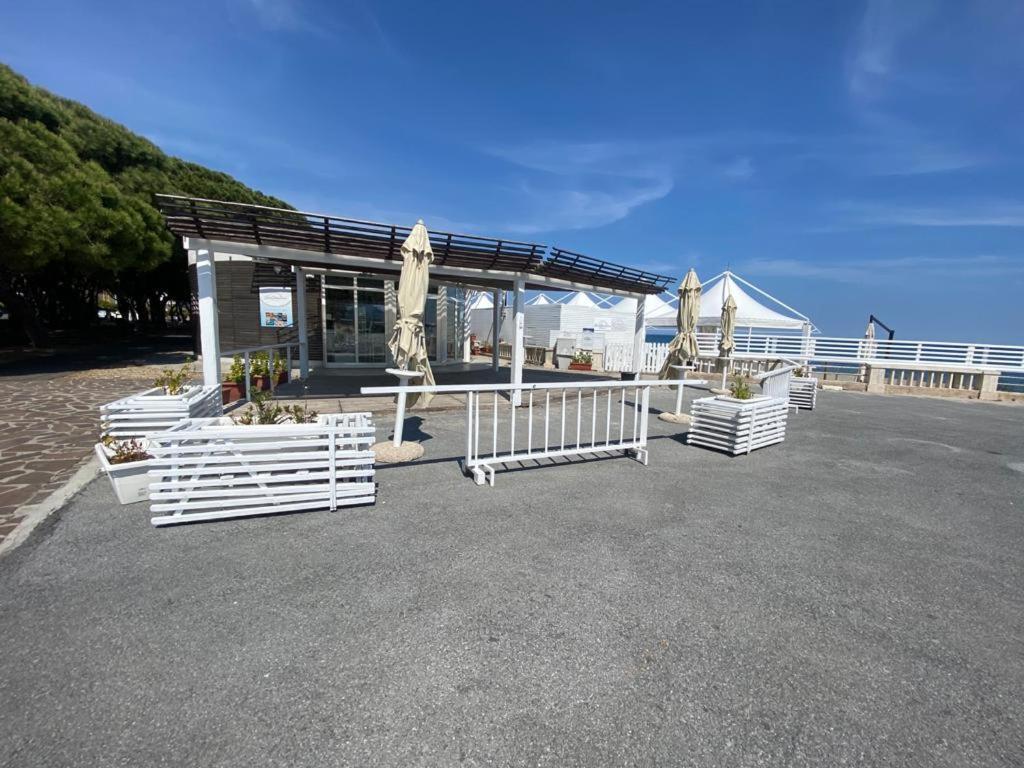 Villa Paolina Ceriale - App. 6 Posti 外观 照片
